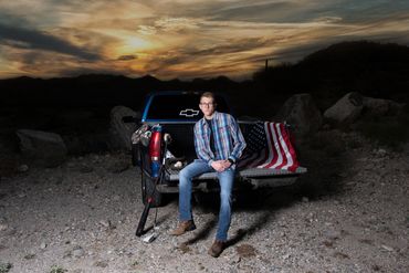 Class of 2024 senior photos
Quad Cities senior photographer
Prescott High School  Seniors photos