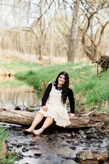 Chin Valley High School Senior Photos
Class of 2024 photographer
Quad Cities Senior Photographer