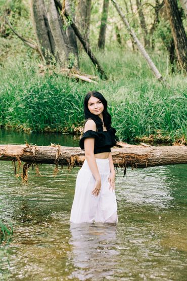 Chin Valley High School Senior Photos
Class of 2024 photographer
Quad Cities Senior Photographer