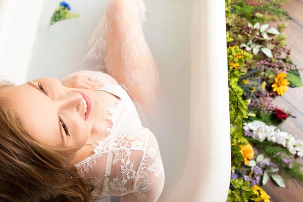 Milk Bath pregnancy photography
In studio session
Prescott area milk bath photographer