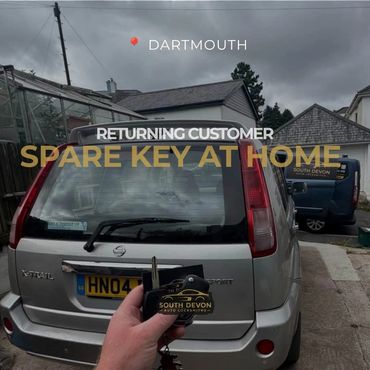 Spare car key
Replacement car key
key syncing
car key programming
car key fob
van key