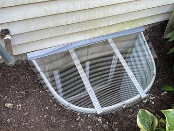 Clear polycarbonate custom window well cover