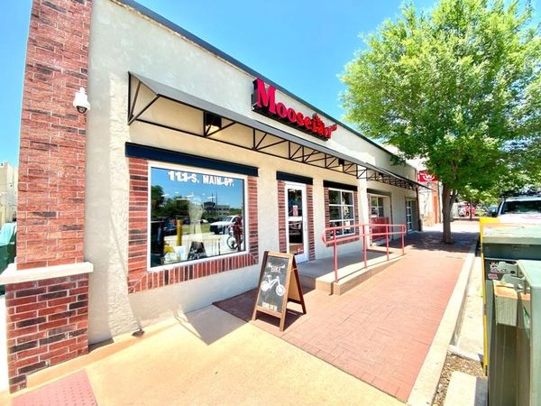 retail, moose jaw, downtown Bentonville, tenant infill, brick and stone, sporting goods store