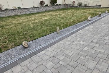 Pavers and crushed limestone border