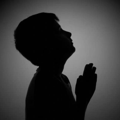 Unsane Movie vow behind the film. Praying for answers silhouette. Unmasking Covert Abusers & Proxies
