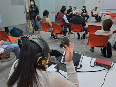 female interpreter in professional workshop
