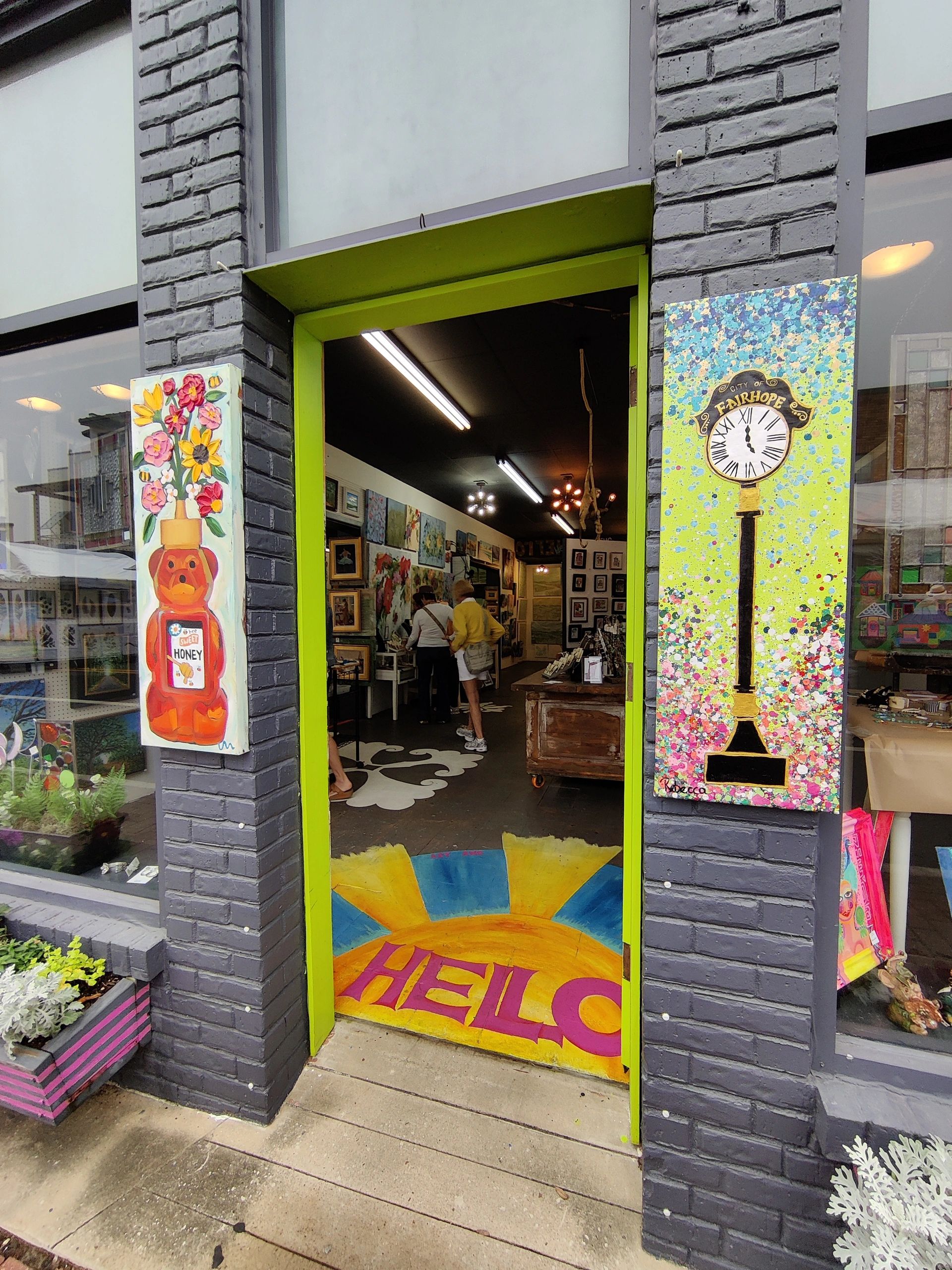 Hello Gallery, a welcoming place for all to enjoy and afford local art!!