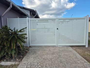 1.8m horizontal aluminum gate and return