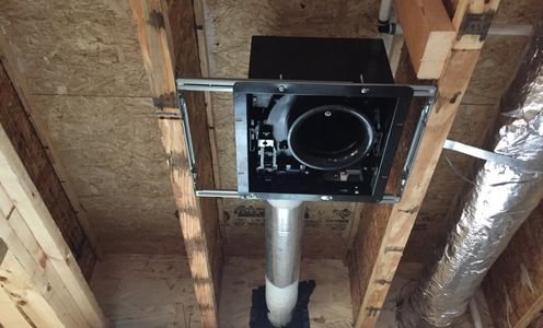 Bath exhaust fan with a well-sealed and straight exhaust pipe.