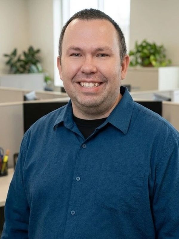 Solo image of the owner.