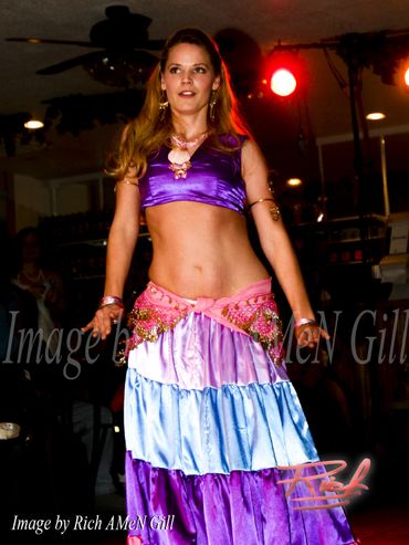 Bellydancing, Image by Rich AMeN Gill, Alamogordo, New Mexico, Stomach Exercise,