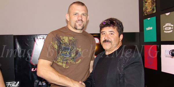 #Iceman, #ChuckLiddell, #UFCLightHeavyweightCHampion, #MixedMartialArtist, #RichAMeNGill