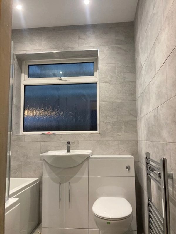 Bathroom fitter Manchester Bathroom fitter Bolton Bathroom fitter Chorley Bathroom fitter Bury