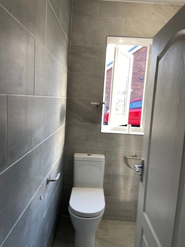 Bathroom fitter Manchester Bathroom fitter Bolton Bathroom fitter Chorley Bathroom fitter Bury
