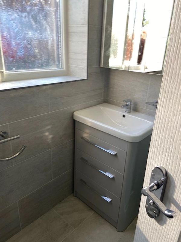 Bathroom fitter Manchester Bathroom fitter Bolton Bathroom fitter Chorley Bathroom fitter Bury
