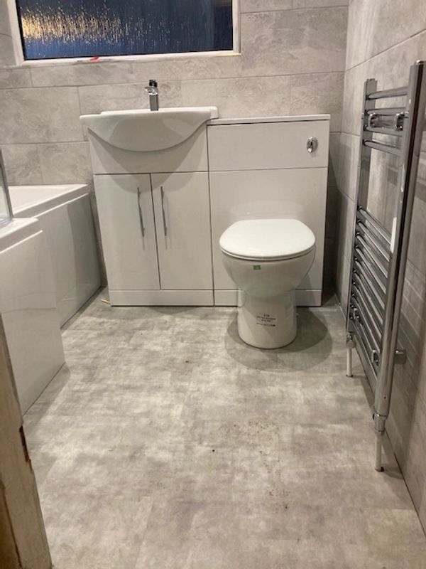 Bathroom fitter Manchester Bathroom fitter Bolton Bathroom fitter Chorley Bathroom fitter Bury