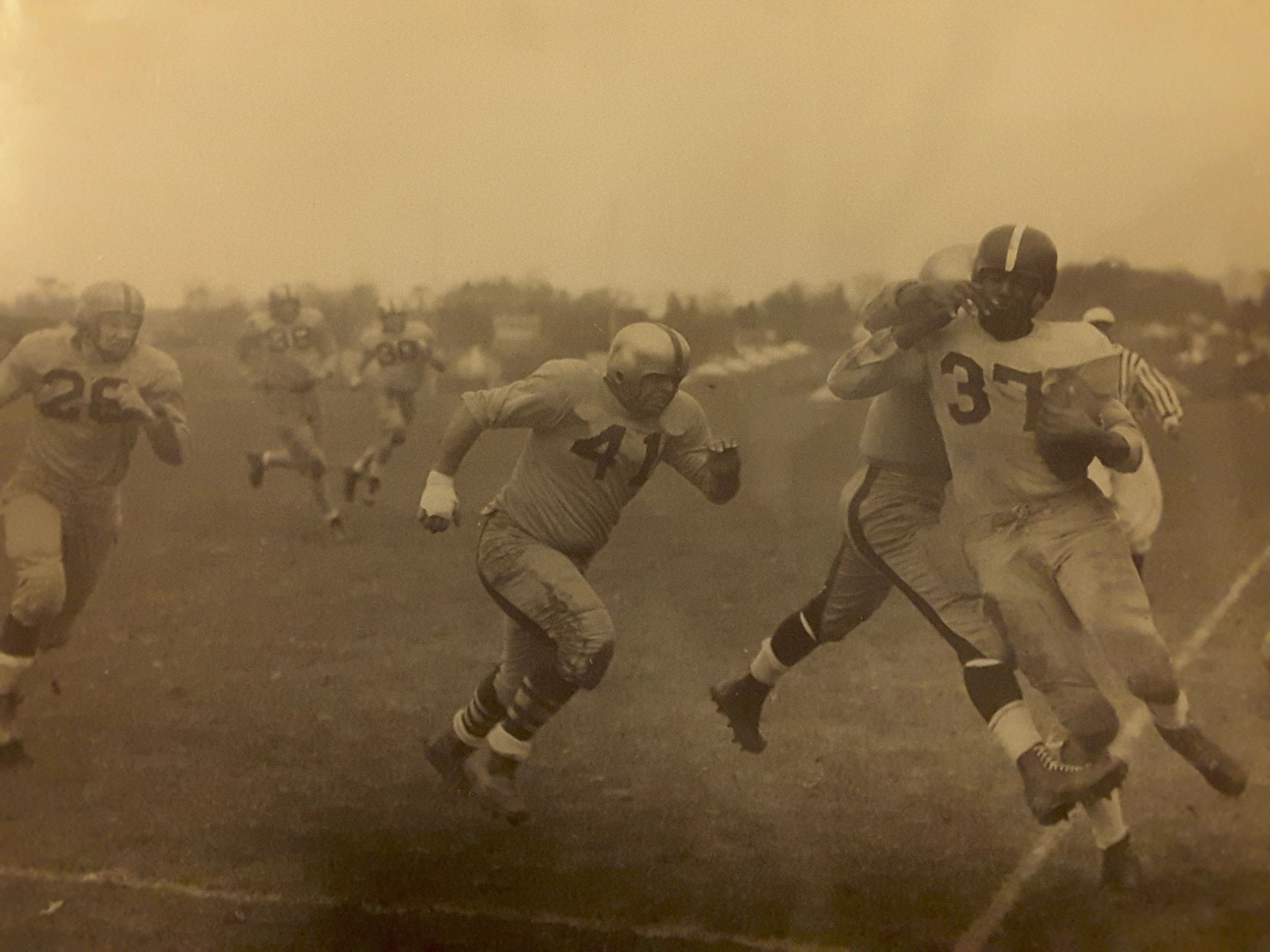 KUVERS Keep Footballs Dry, Footballs, Sporting Goods, Ball Boy