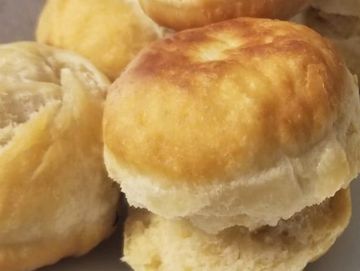 Homemade Buttermilk Biscuits