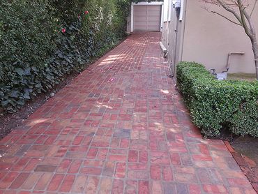 brick bricks patio patios custom driveway driveways masonry brickwork herringbone