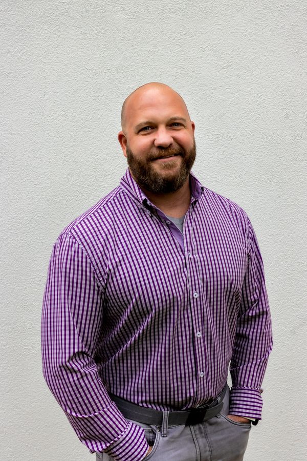 400FT AND BELOW PHOTOGRAPHY, Cooperate Branding, Headshots