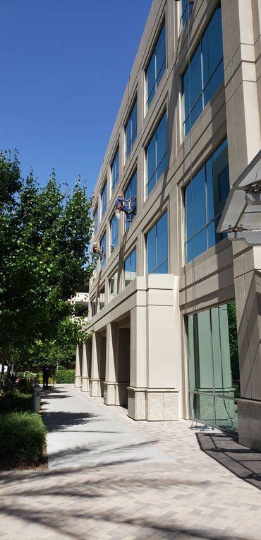High rise window cleaner