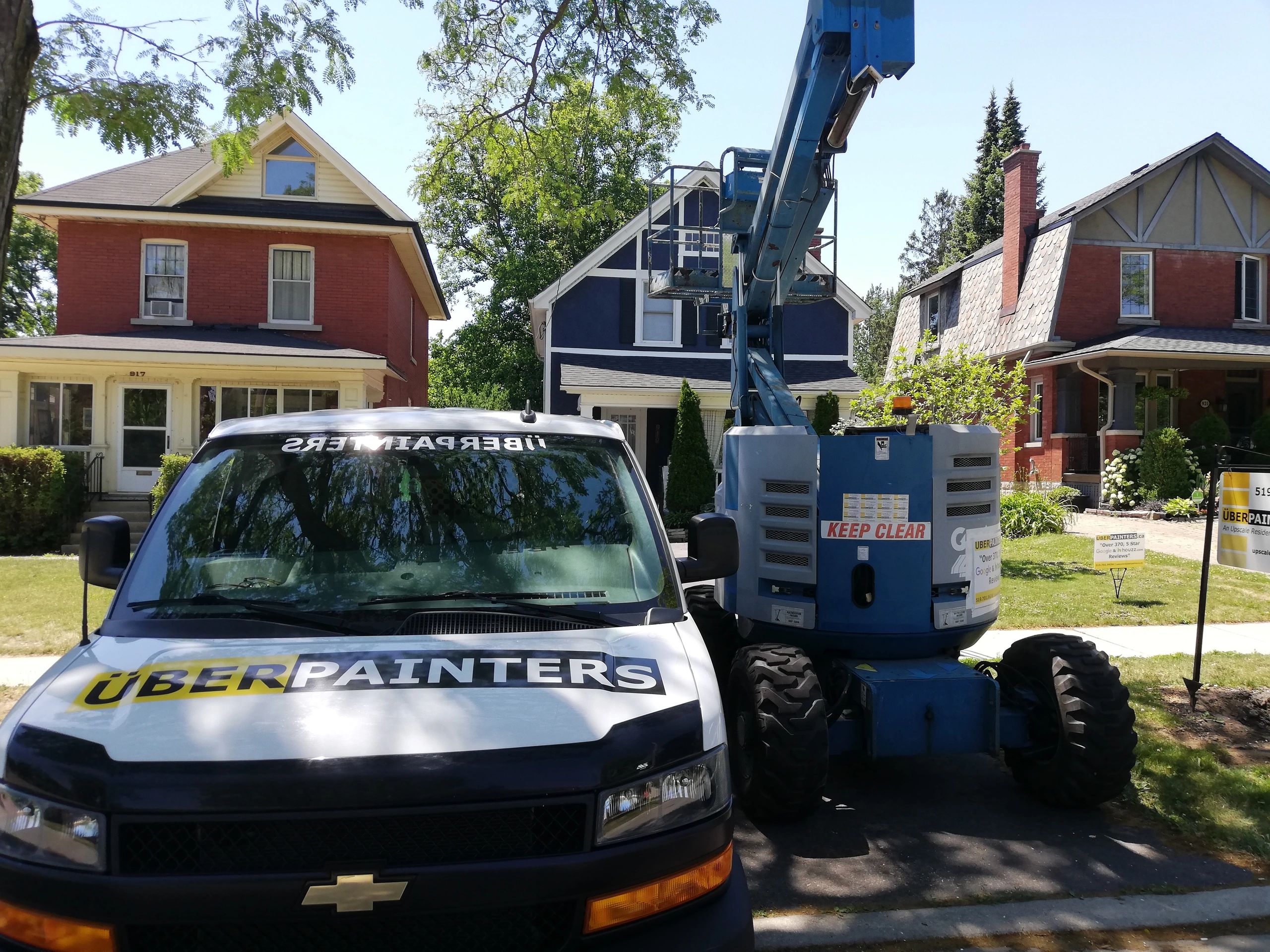 UBERPAINTERS GENIE CRANE AnD VAN IN WOODFIELD London, Ontario
