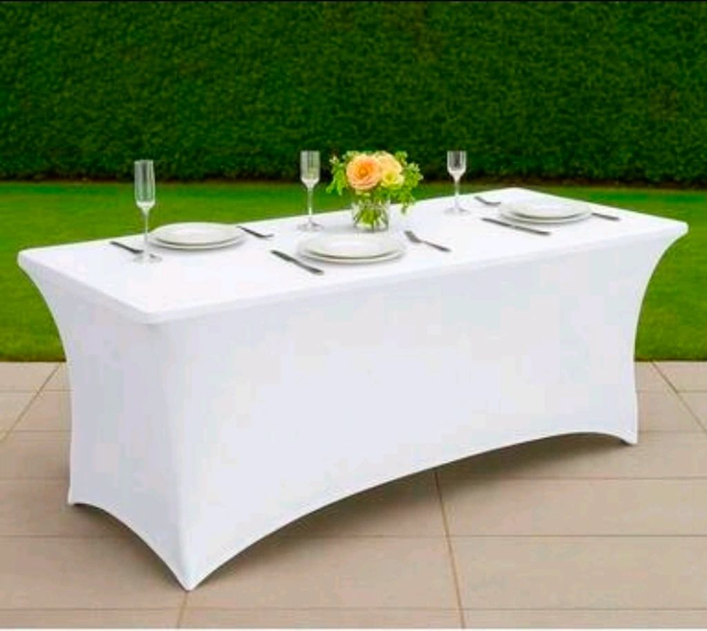 Upgrade your tables. Elevate your event.
Message us today to book your setup!