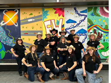 Groupe de la troupe lors d'une prestation