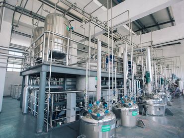 Solvent surfactant slick water flow back