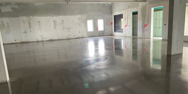 Durability: Concrete polishing creates a resilient and long-lasting surface 