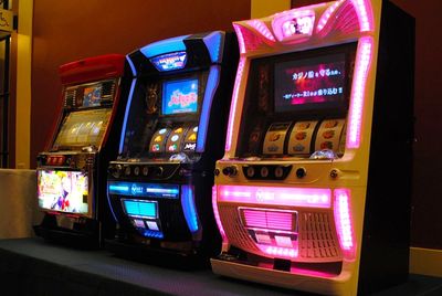 3 slot machines available for your casino night party.