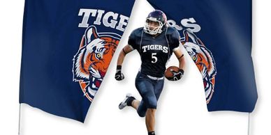 Breakaway banner example