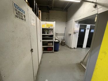 Bathroom Renovations for businesses in Whitby and Oshawa, ON. Free Consultations and Estimates.