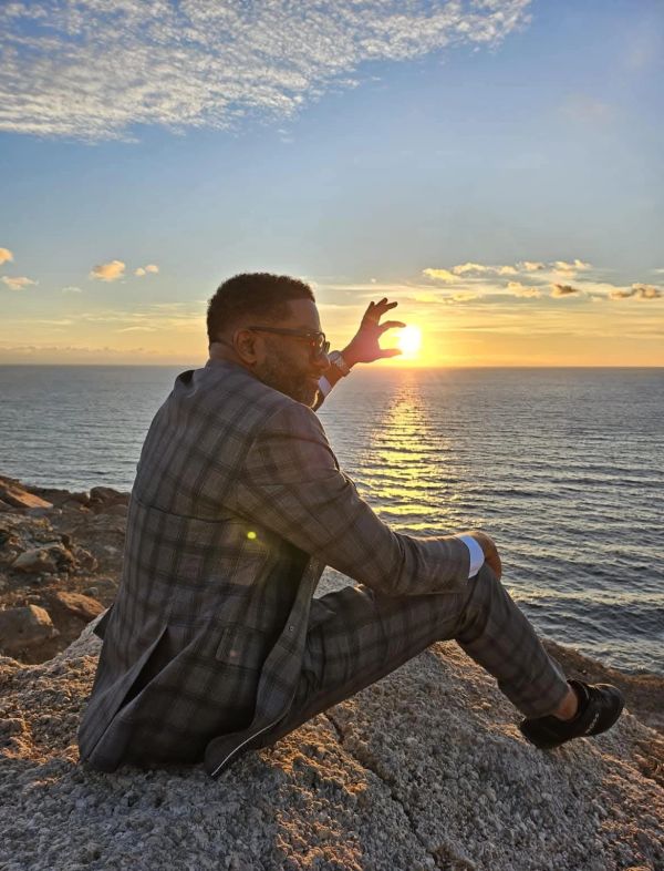 Reflecting on leadership, practicing resilience, traveling in Greece, building networks and friendsh