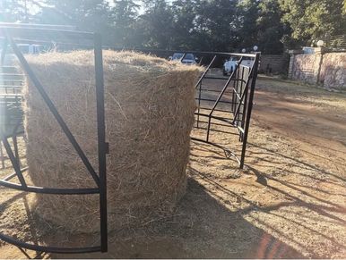Cattle Hay Rings - Swing Gate Ring