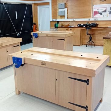 Cabinet makers with double sided cubards