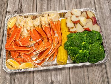 Lucky #13—It’s crab time! Six hearty crabs served with fresh veggies.