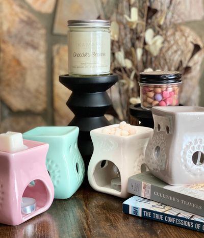 soy candle in jar with lid