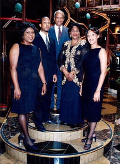 Dr. Mija Jackson Lee; Samuel Jackson III (Trey); Mr. and Mrs. Jackson;
Dr. Mishon Jackson Arbu