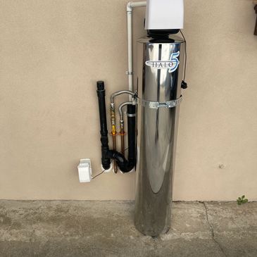 Shiny Halo 5 water filtration system installed.