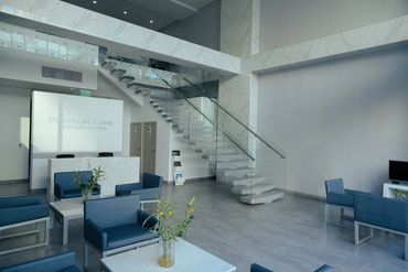 Elegant and welcoming lobby of Plastic Surgery Colombia