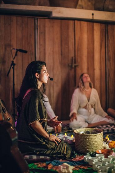 Medicine Woman cacao 
Cultural & Wellbeing  
Conscious travel 
Pachamamatzin.com