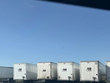 Our fleet of Wabash and Utility Dry Vans which are all 2020 or newer give you the confidence that yo