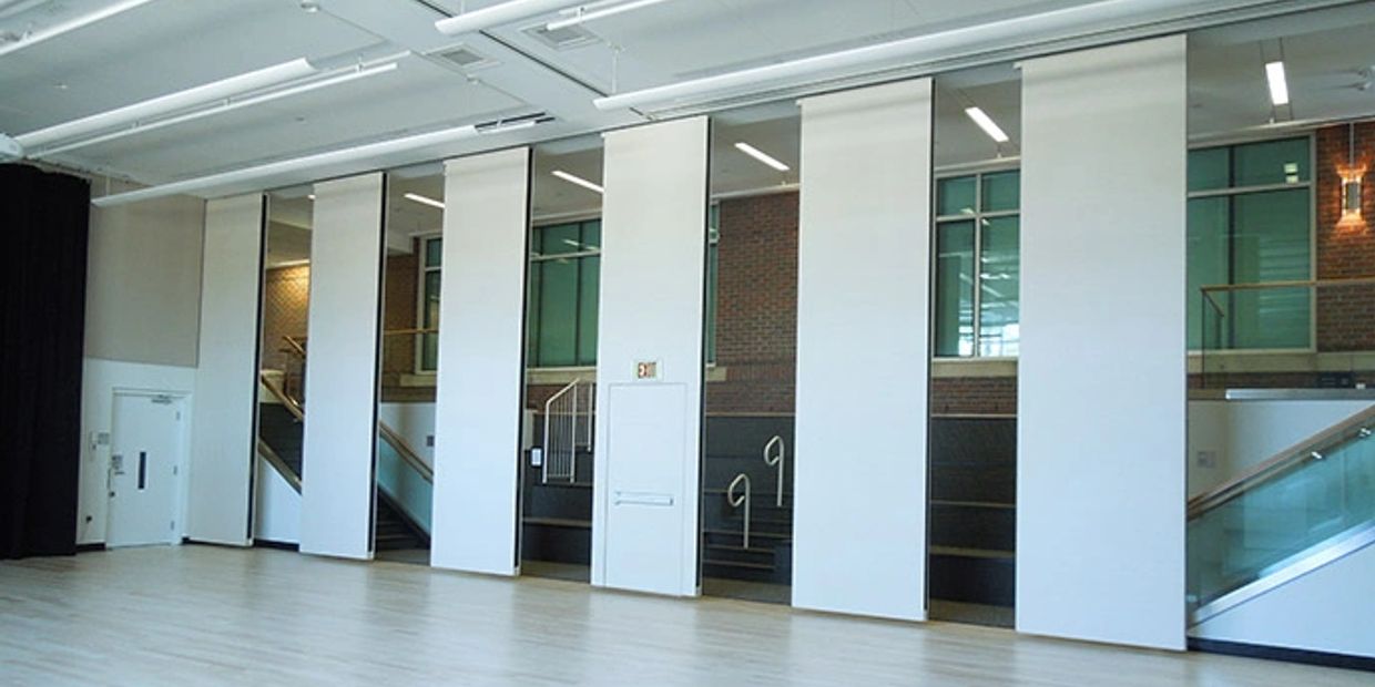 Operable Partition at High School Facility