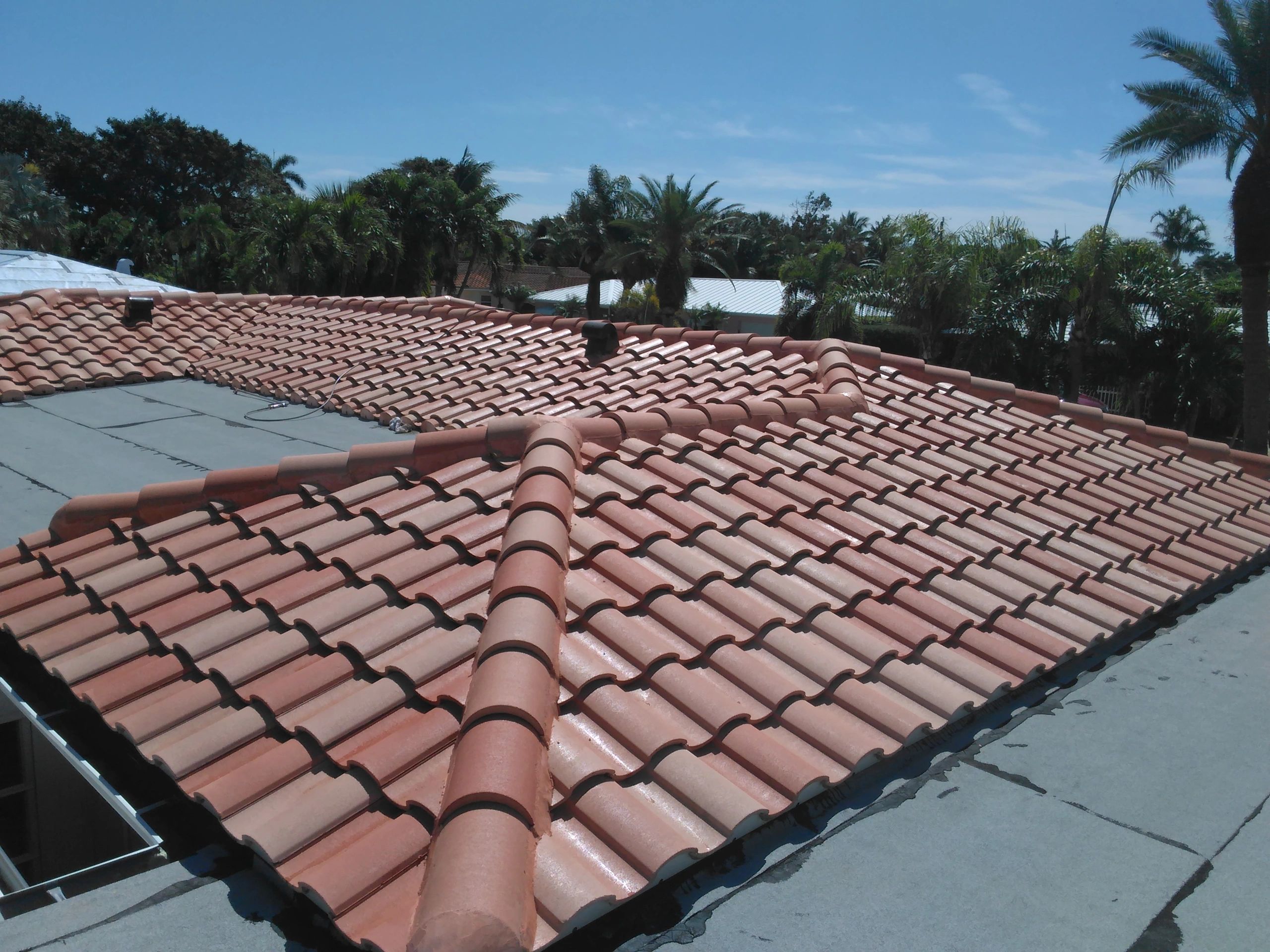 Barrel Tile Roof '  Soft Wash Chemical Cleaning>  100 %  Acrilc Chrystal Clear  Tile Roof Sealer