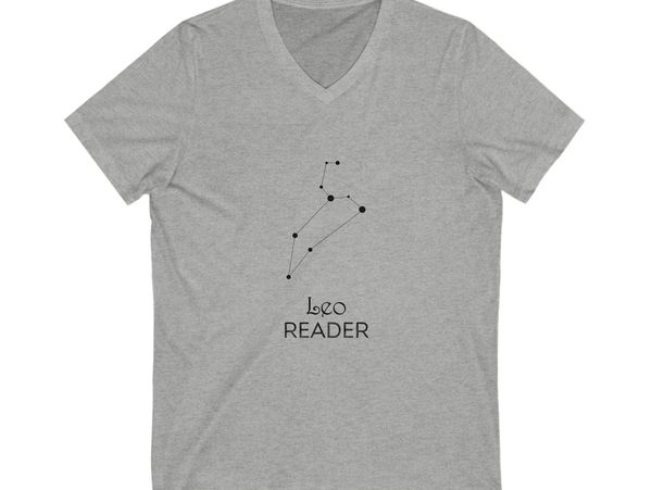 Make a statement Leo! This fashionable t-shirt is for the reader who loves to share  love for books.
