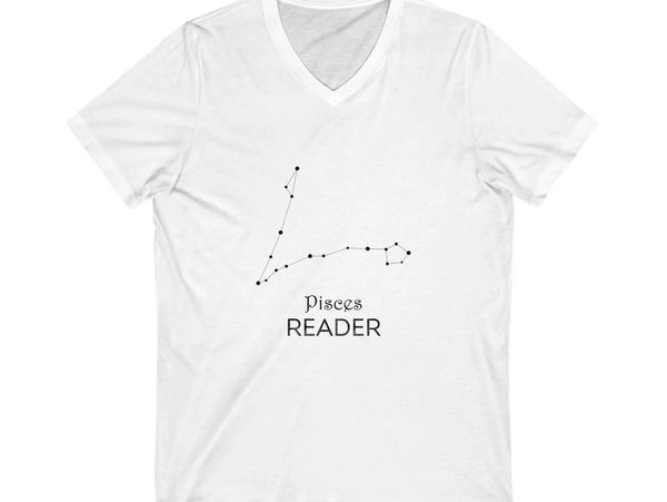 Dreamy and soft, just like an escape into fantasy novels. Perfect for those who love  a good book.