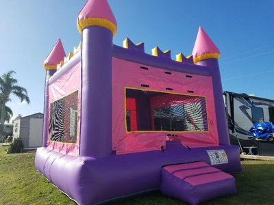 15x15 BOUNCE HOUSE