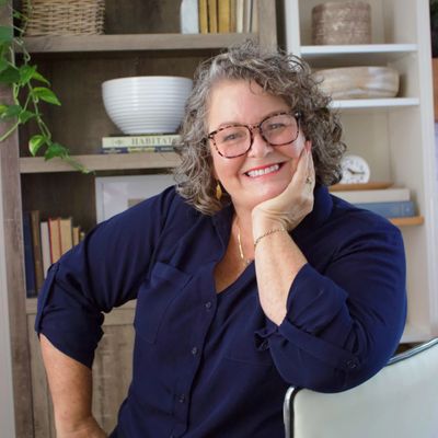 Leslie Turner, Publisher
Encourage Publishing