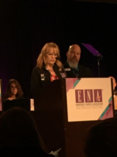 Amy Boren requests the assembly vote in favor of the resolution co-authored by CO and LA
